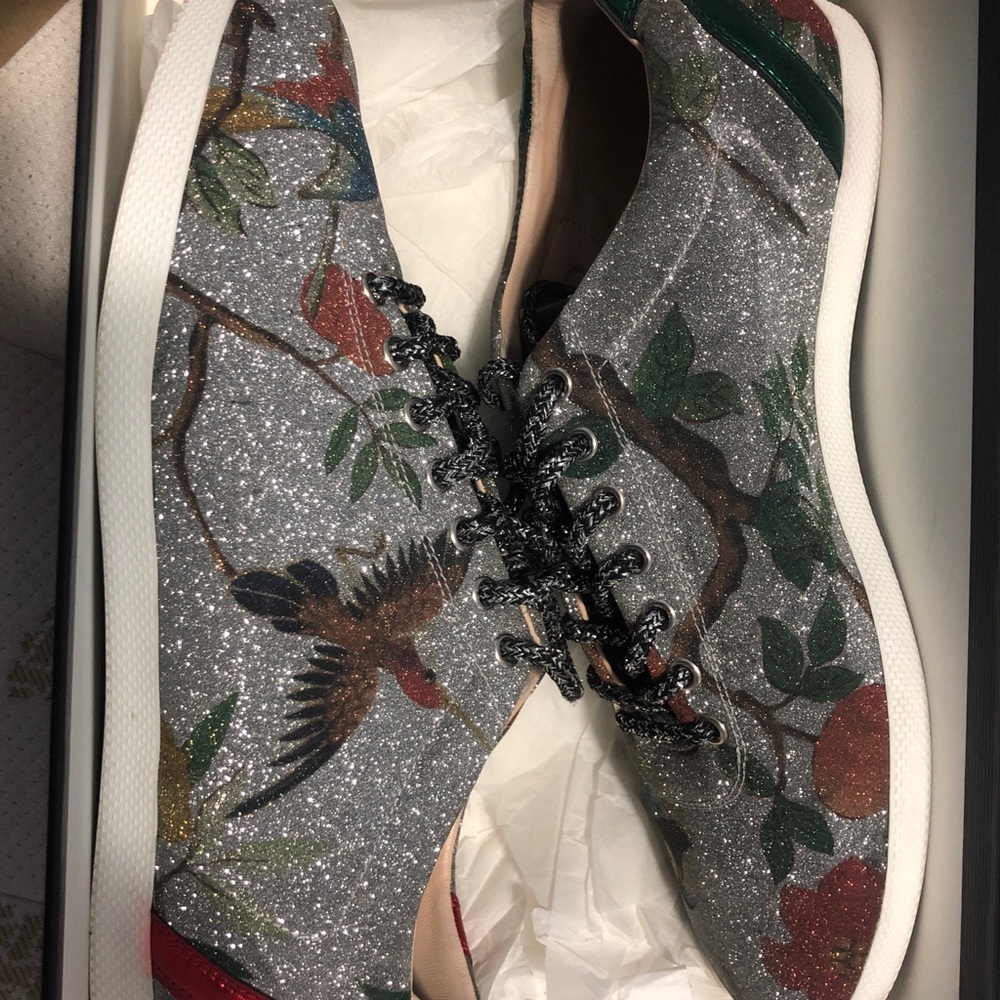 100% authentic Gucci shoes - Picture 2 of 4